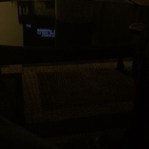 Meet your Posher, Dee